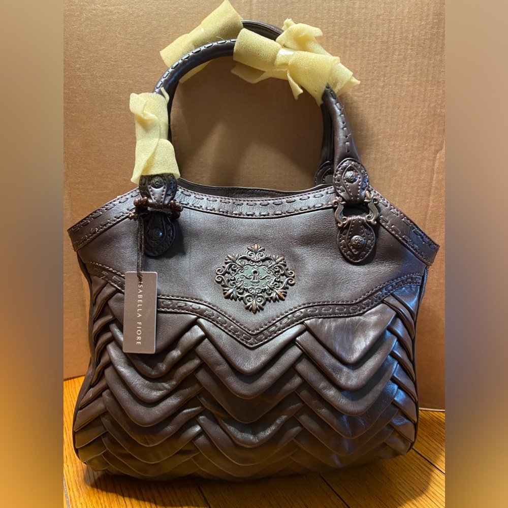 Isabella Fiore Pleats Tara NWT Brown Leather